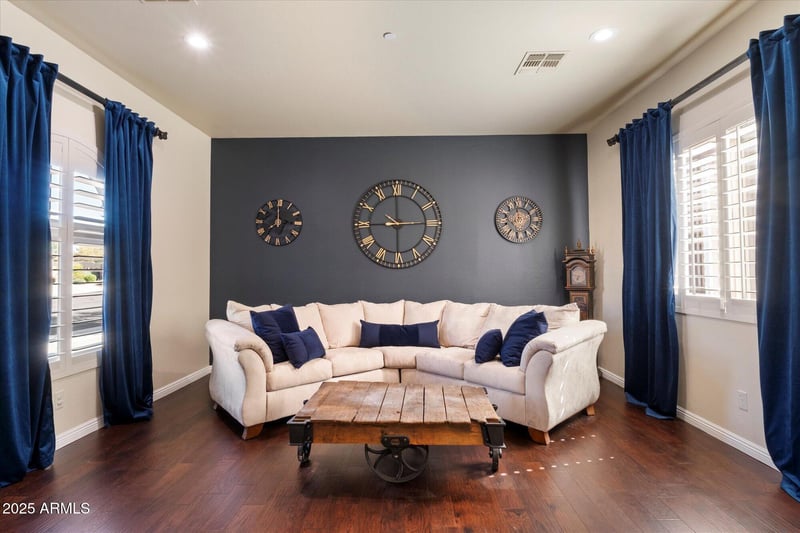 23007 N 38th Way, Phoenix, AZ 85050