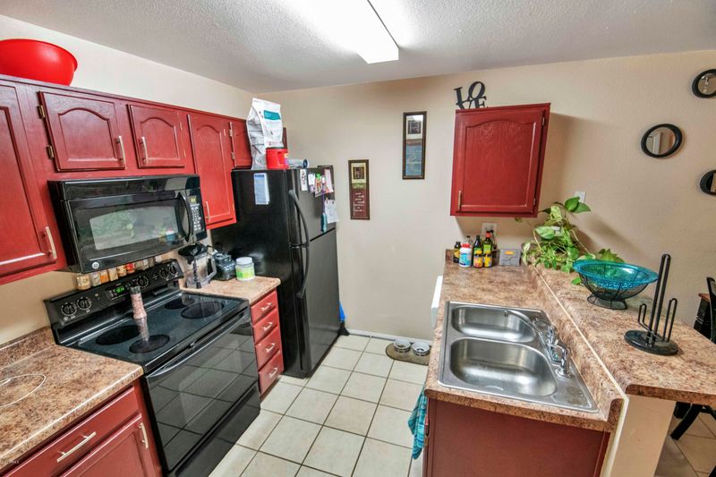 2301 E University Dr #232, Mesa, AZ 85213