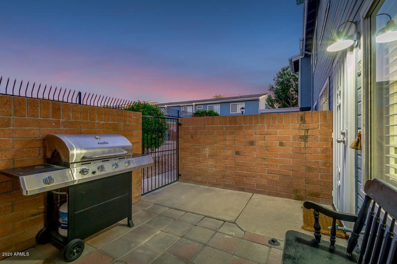 2301 E University Dr #403, Mesa, AZ 85213