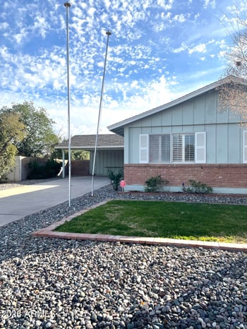 2301 Laurel Ln, Phoenix, AZ 85028