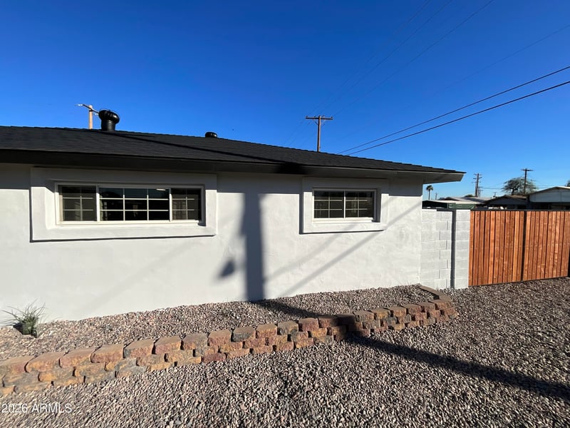 2301 N 39th Ln, Phoenix, AZ 85009
