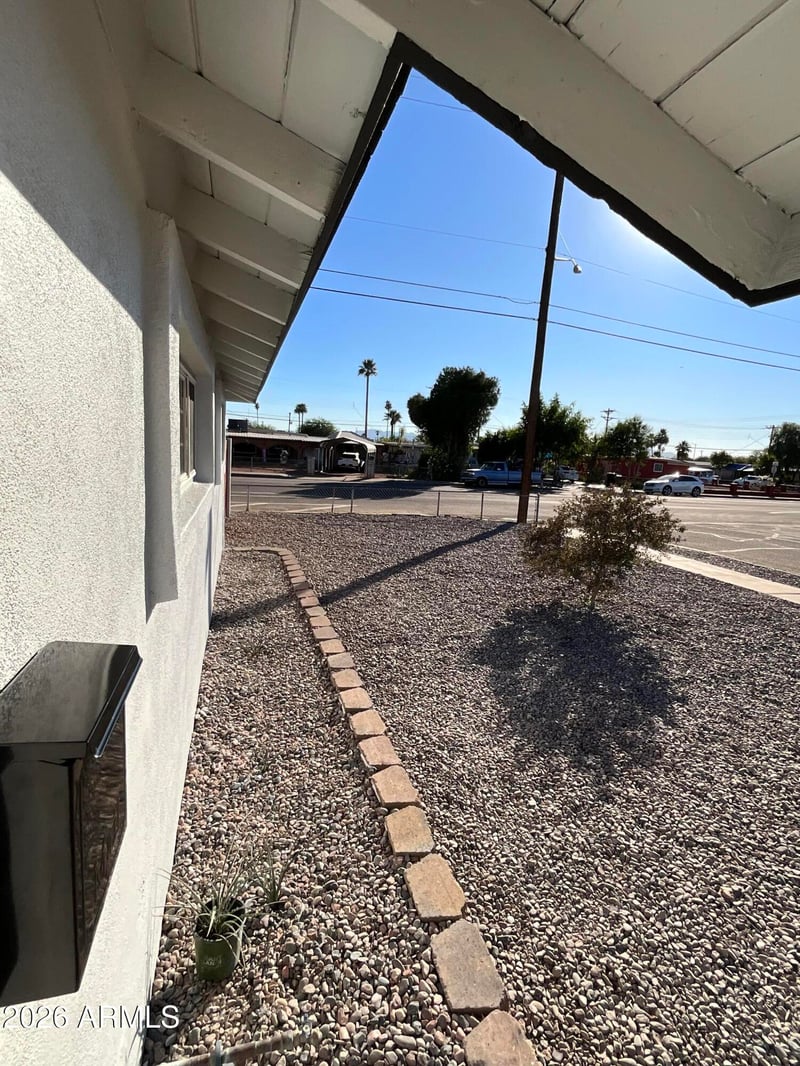 2301 N 39th Ln, Phoenix, AZ 85009