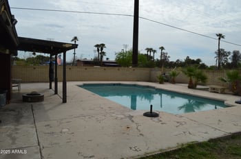 2301 Ocotillo Rd, Phoenix, AZ 85015