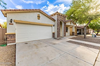 2301 Pima Ave, Apache Junction, AZ 85119