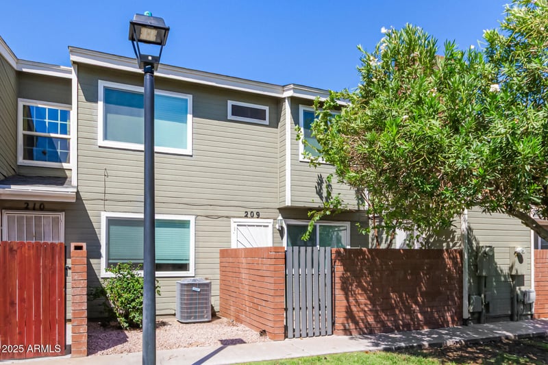 2301 University Dr #209, Mesa, AZ 85213