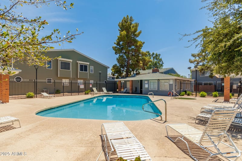 2301 University Dr #277, Mesa, AZ 85213