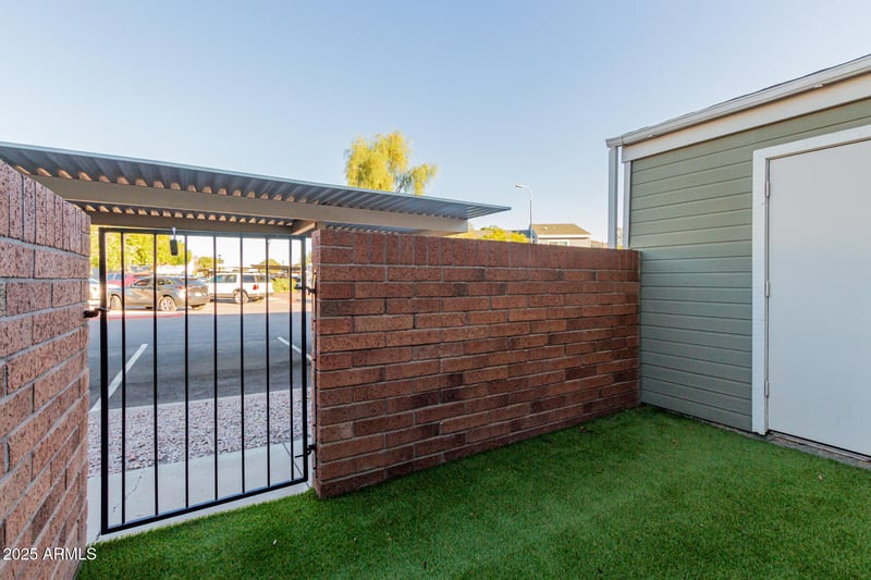 2301 University Dr #334, Mesa, AZ 85213