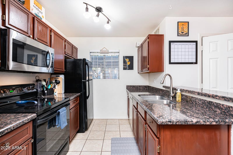 2301 University Dr #341, Mesa, AZ 85213