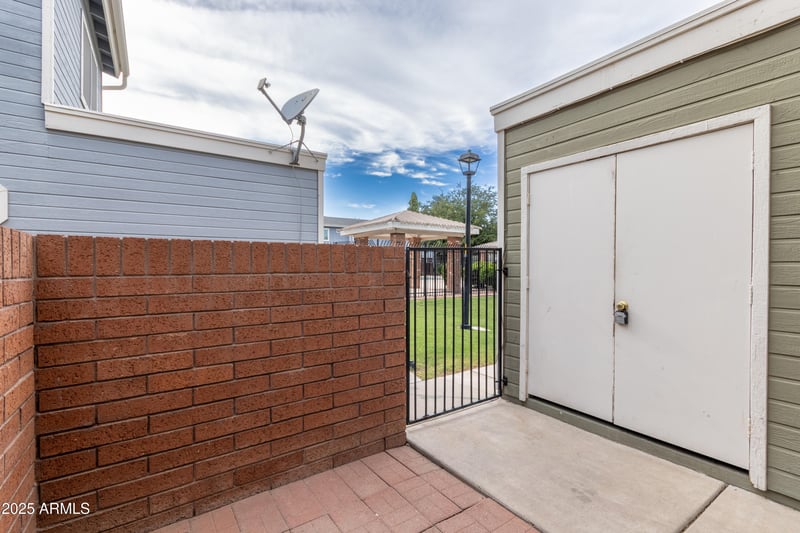 2301 University Dr #384, Mesa, AZ 85213