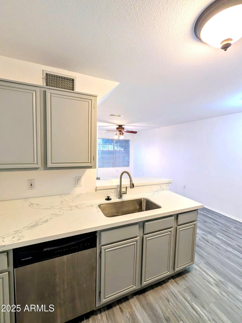 2301 University Dr #505, Mesa, AZ 85213