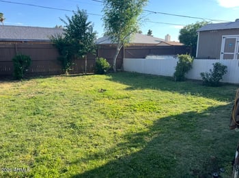 2301 W Cheery Lynn Rd, Phoenix, AZ 85015