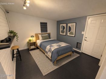 2301 W Cheery Lynn Rd, Phoenix, AZ 85015