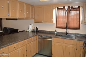 2301 W Ocotillo Rd, Phoenix, AZ 85015