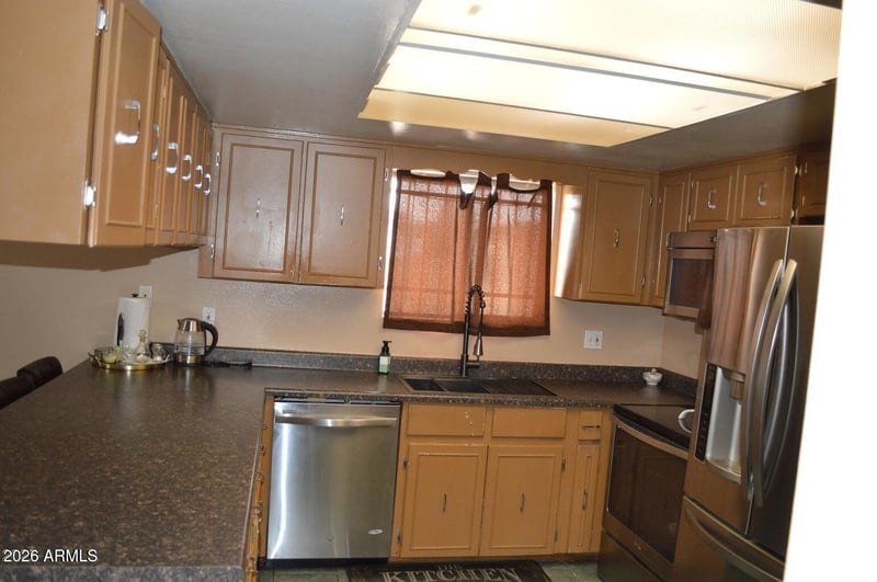 2301 W Ocotillo Rd, Phoenix, AZ 85015