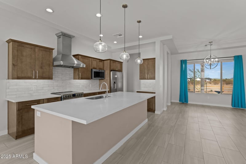 23012 Peakview Rd, Wittmann, AZ 85361