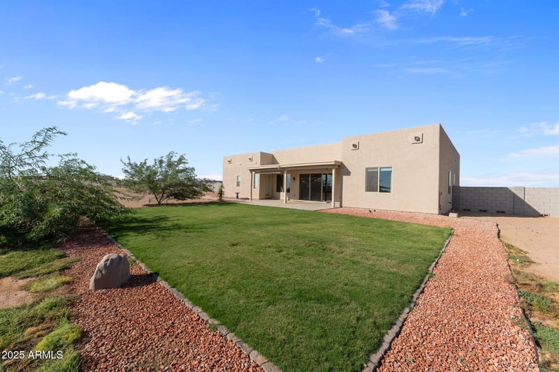 23012 Peakview Rd, Wittmann, AZ 85361