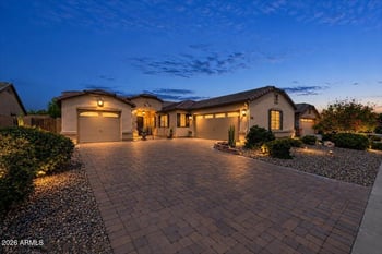 23012 W Solano Dr, Buckeye, AZ 85326