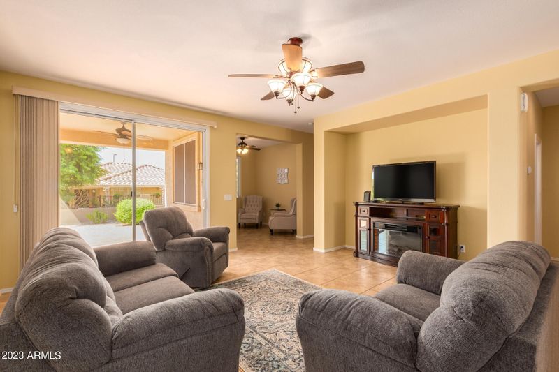 23013 W Devin Dr, Buckeye, AZ 85326