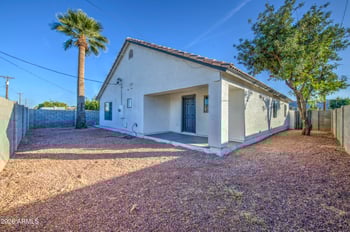 2302 Alta Vista Rd, Phoenix, AZ 85042