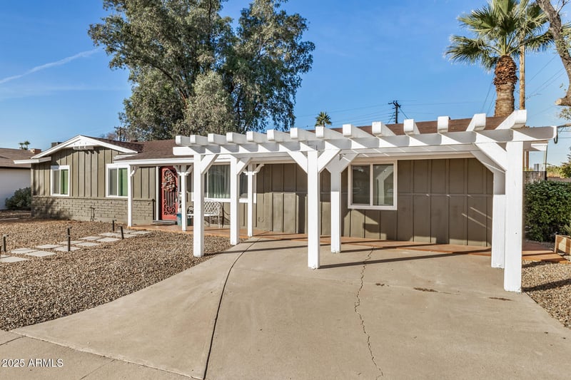 2302 Berridge Ln, Phoenix, AZ 85015