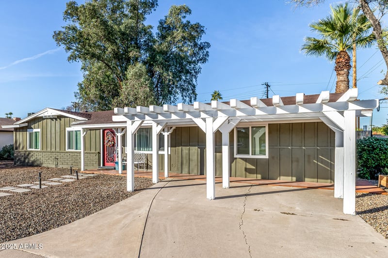 2302 Berridge Ln, Phoenix, AZ 85015