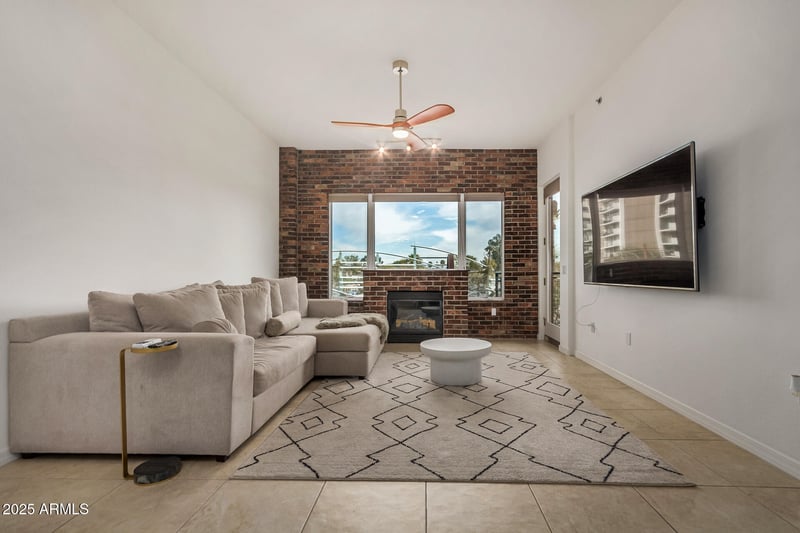 2302 Central Ave #206, Phoenix, AZ 85004