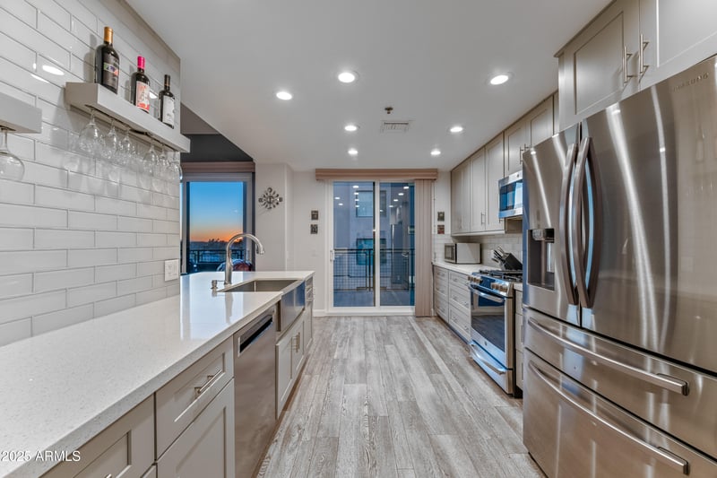 2302 Central Ave #401, Phoenix, AZ 85004