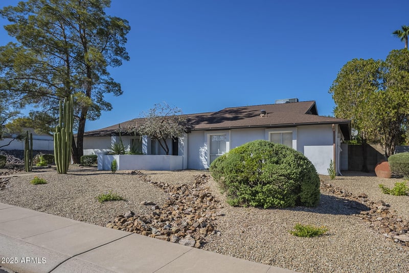 2302 E Cortez St, Phoenix, AZ 85028