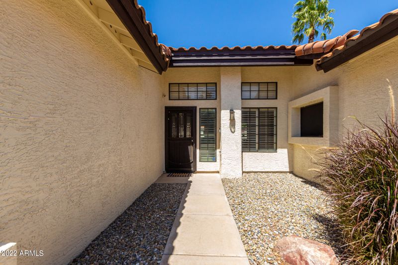 2302 E Huron Ct, Gilbert, AZ 85234