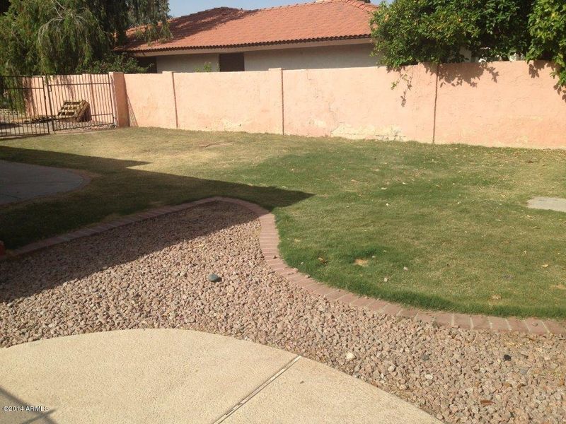 2302 E Jensen St, Mesa, AZ 85213