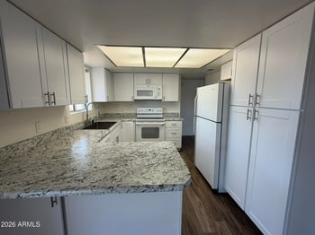 2302 Nisbet Rd, Phoenix, AZ 85022