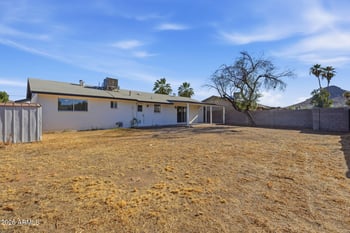 2302 Nisbet Rd, Phoenix, AZ 85022