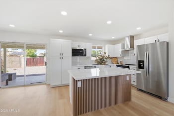 2302 E Nisbet Rd, Phoenix, AZ 85022