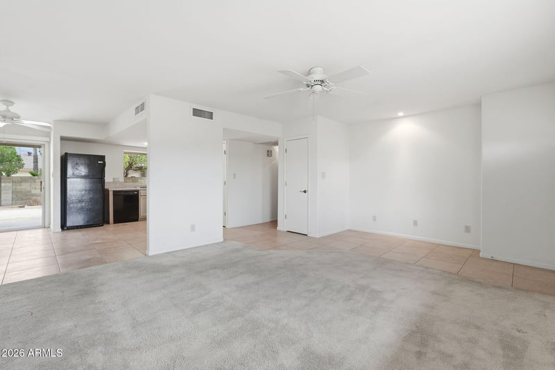 2302 E Waltann Ln, Phoenix, AZ 85022