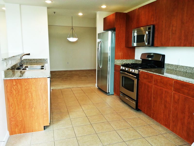 2302 N Central Ave #402, Phoenix, AZ 85004