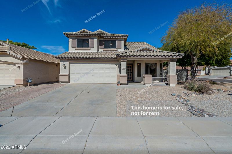 2302 W Oberlin Way, Phoenix, AZ 85085