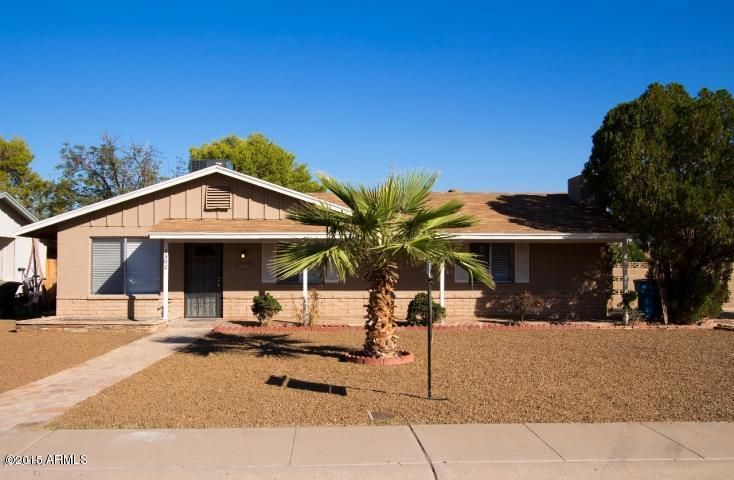 2302 W Sunnyside Dr, Phoenix, AZ 85029