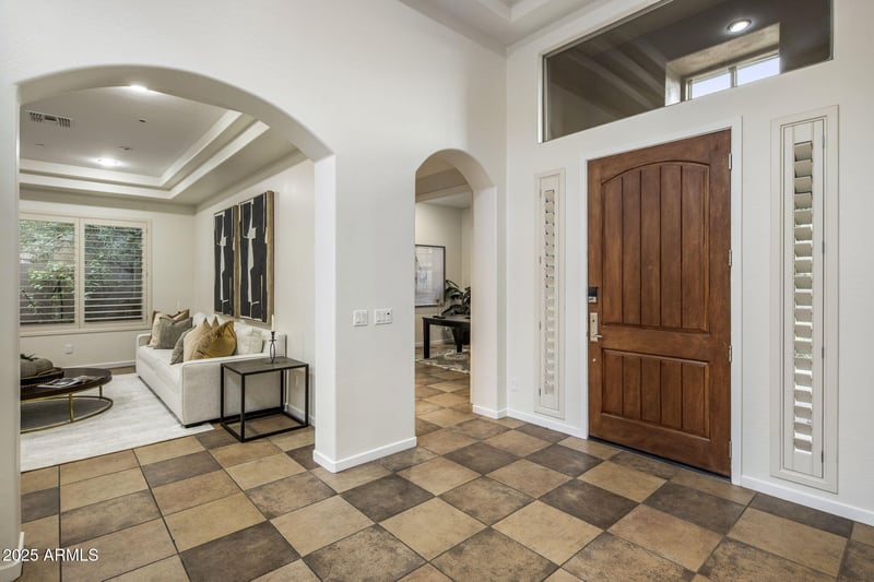 23024 38th Pl, Phoenix, AZ 85050