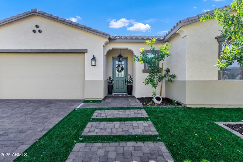 23025 Happy Rd, Queen Creek, AZ 85142