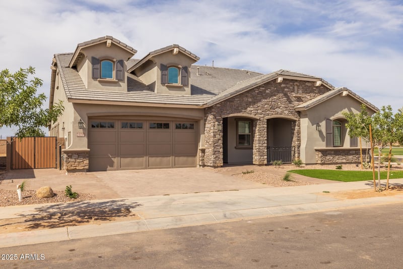 23036 Oriole Way, Queen Creek, AZ 85142