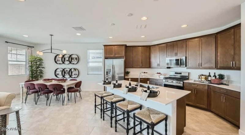 23038 Saddle Way, Queen Creek, AZ 85142