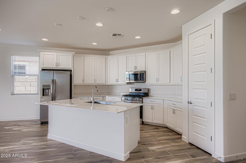 23038 Saddle Way, Queen Creek, AZ 85142