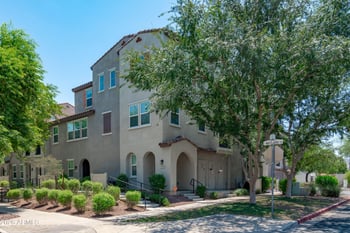 2304 E Hidalgo Ave, Phoenix, AZ 85040