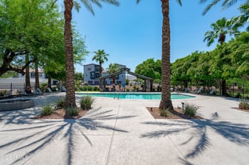 2304 E Hidalgo Ave, Phoenix, AZ 85040