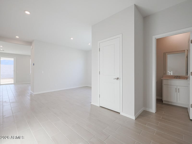 23041 W Irma Ln, Surprise, AZ 85387