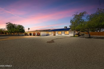 23044 Hilton Ave, Buckeye, AZ 85326