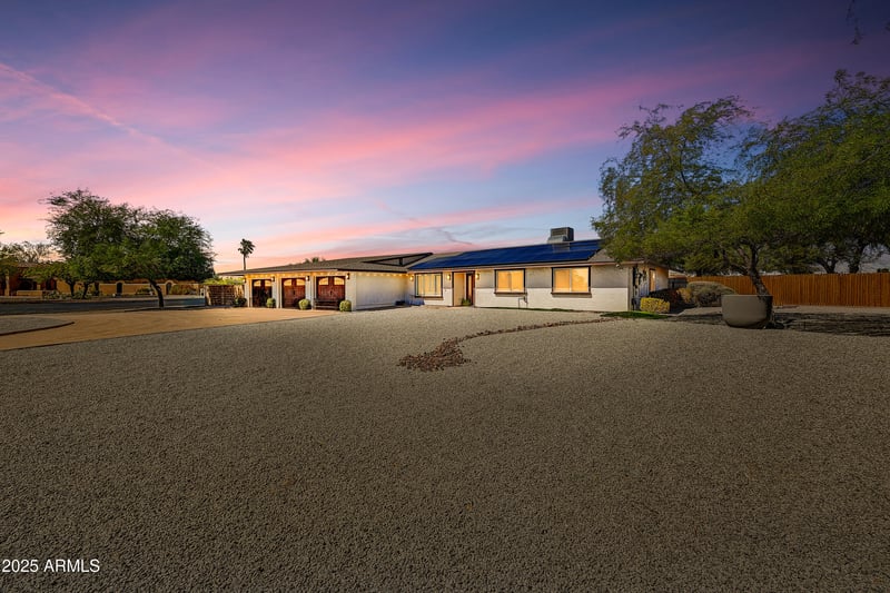 23044 Hilton Ave, Buckeye, AZ 85326