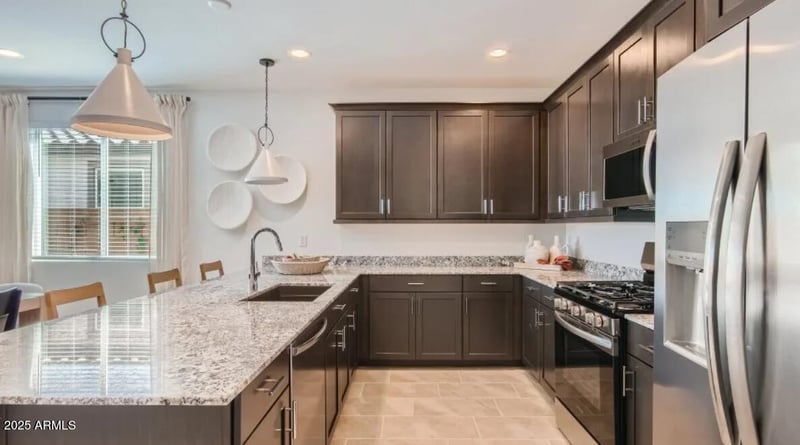 23046 Saddle Way, Queen Creek, AZ 85142