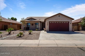 2305 Angel Way, San Tan Valley, AZ 85144