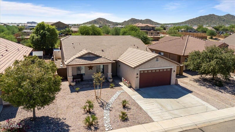 2305 Angel Way, San Tan Valley, AZ 85144